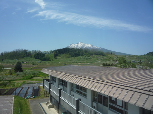 津軽中学校からの岩木山