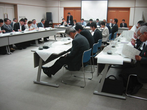 写真：会議の様子