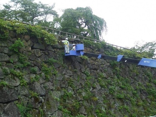 h28hirosaki-castle-ruins-zatubokuharai