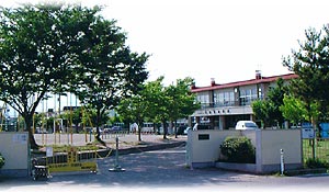 弘前市立時敏小学校