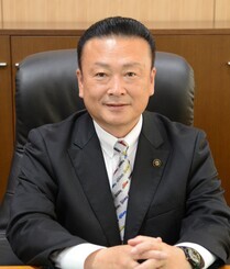 藤野道格氏