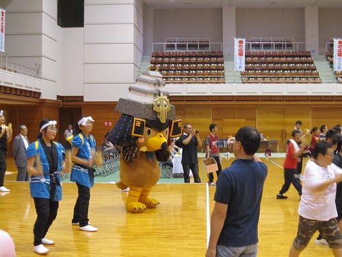 弘前厚生学院保育科さんと「よっちょれ」